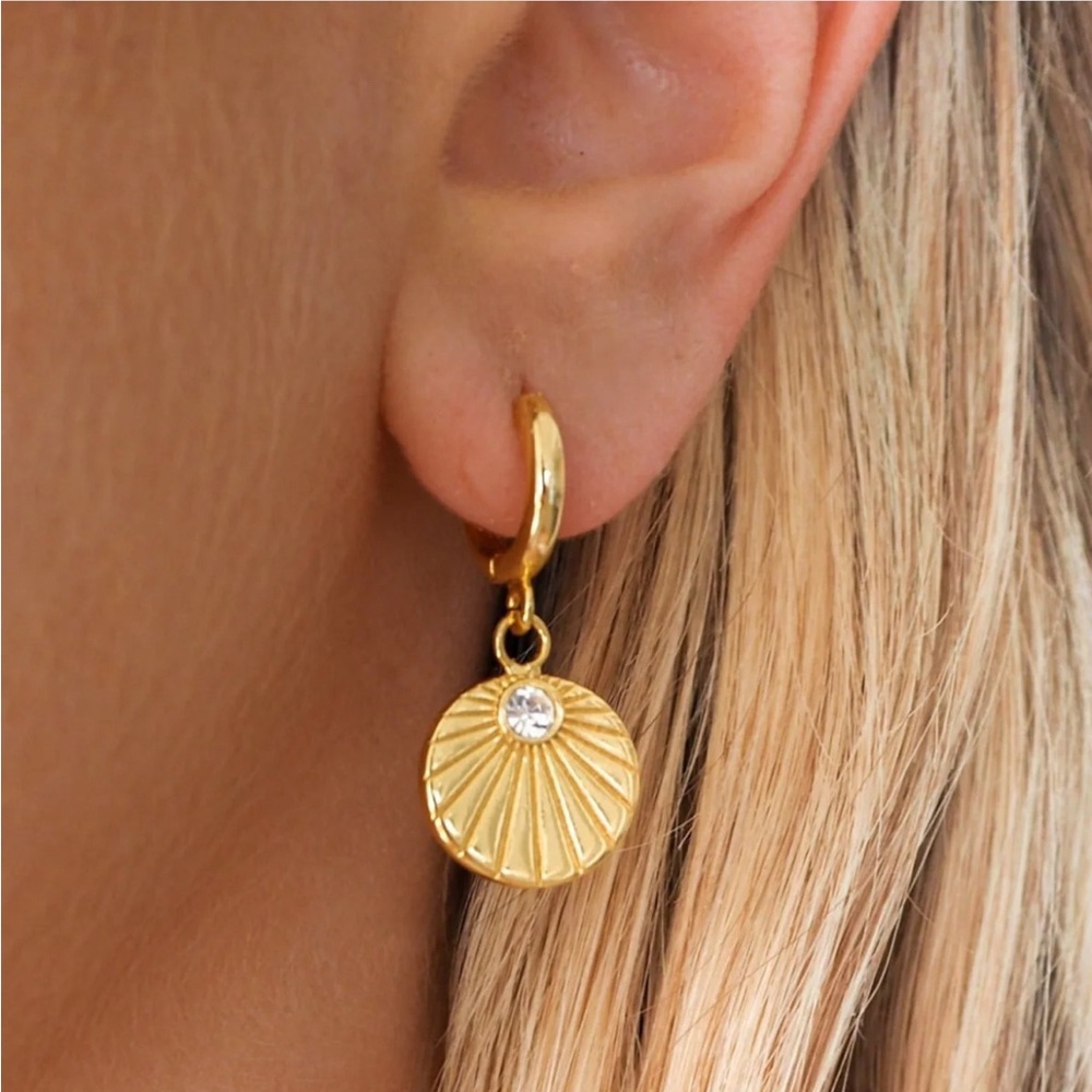 Jacqmaria Gold Shell Huggie Earrings